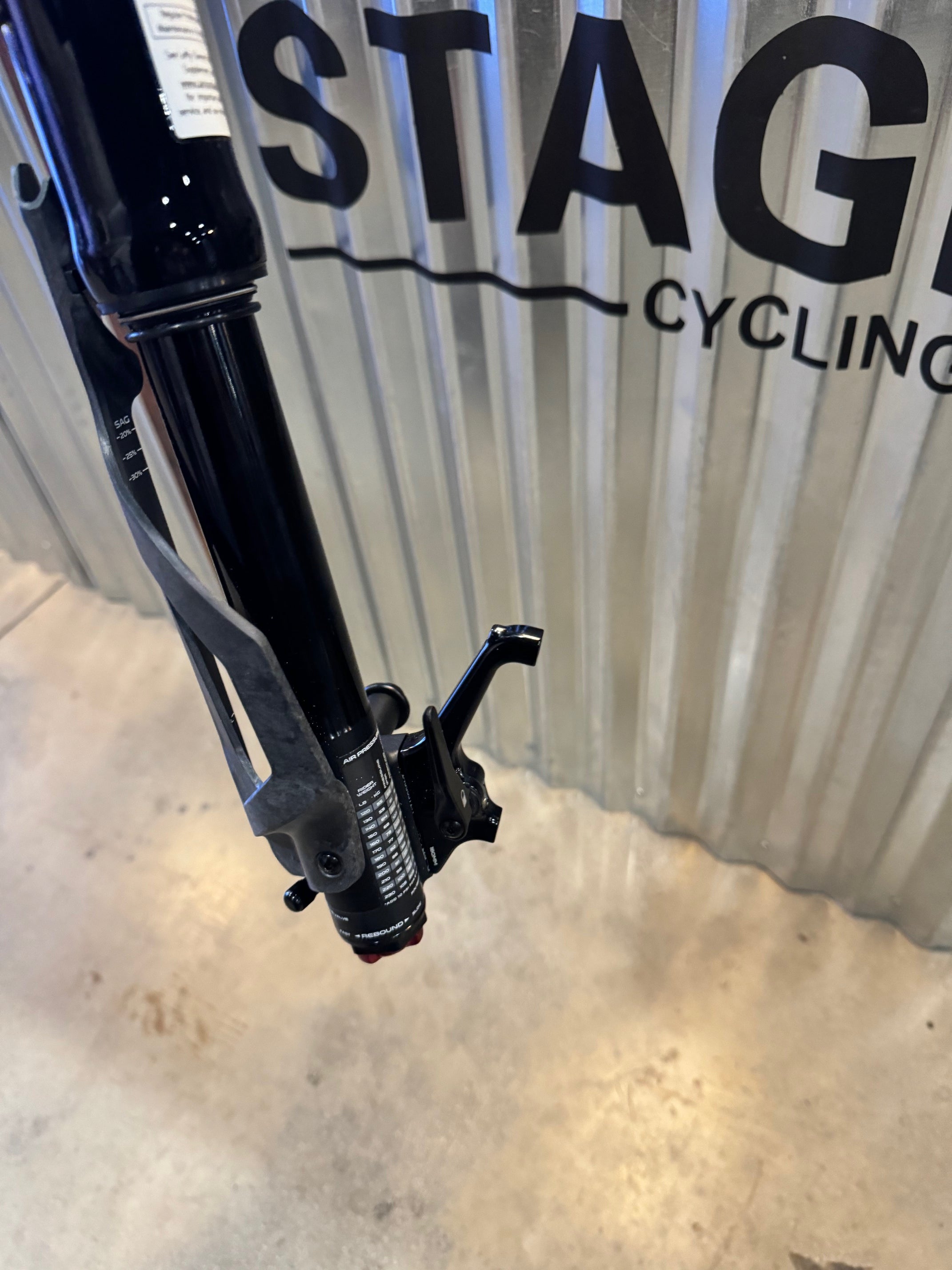 Lefty Ocho 120 Carbon Fork - Remote Lock