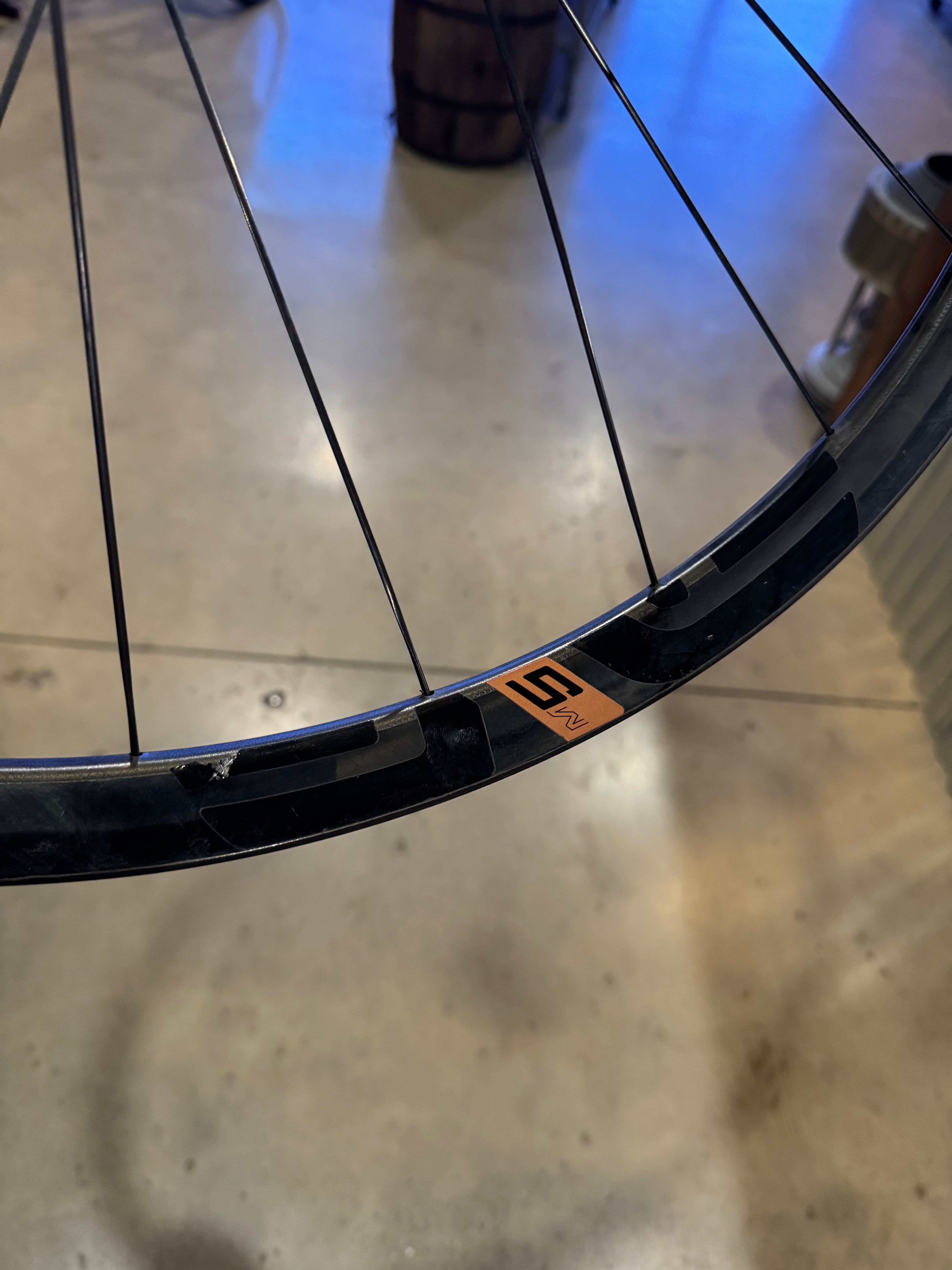 Enve Composites m5 Carbon Wheelset - Lefty / Boost