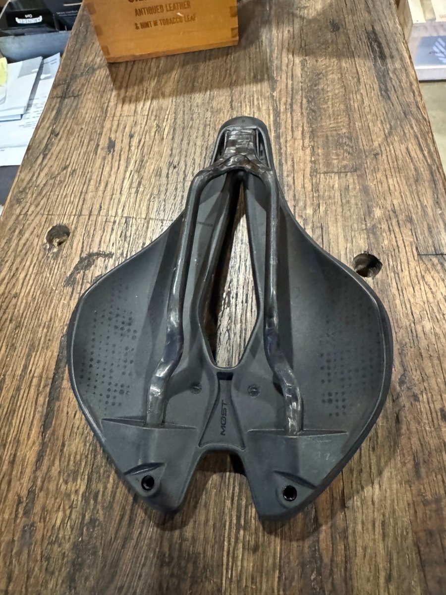 Most Lynx NS Carbon Rail Saddle - 145mm - Pinarello