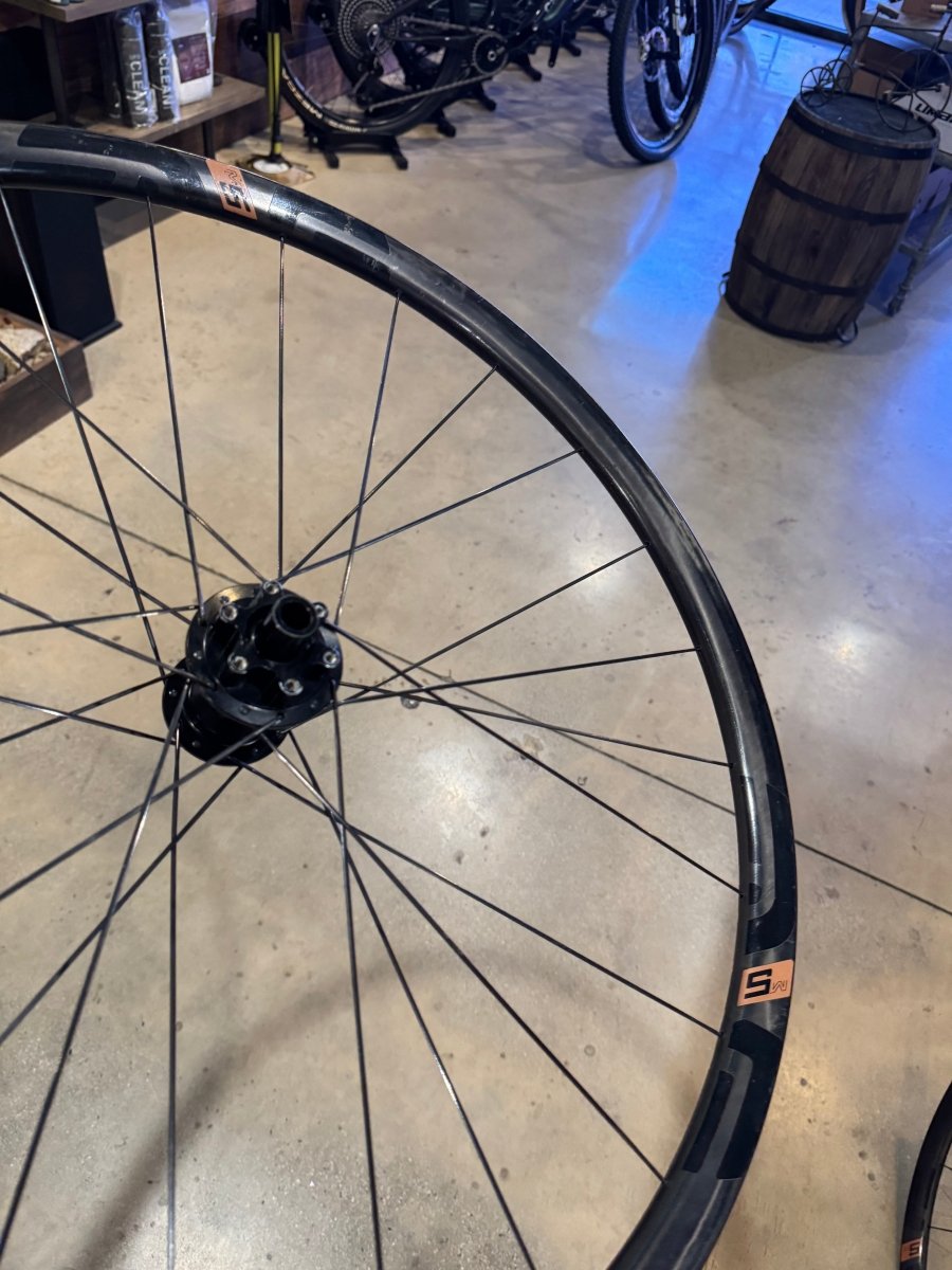 Enve Composites m5 Carbon Wheelset - Lefty / Boost - ENVE Composites