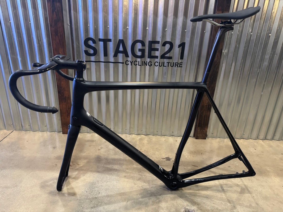 2019 Cannondale Synapse HiMod Disc Frameset - Black - 61cm - USED - Cannondale