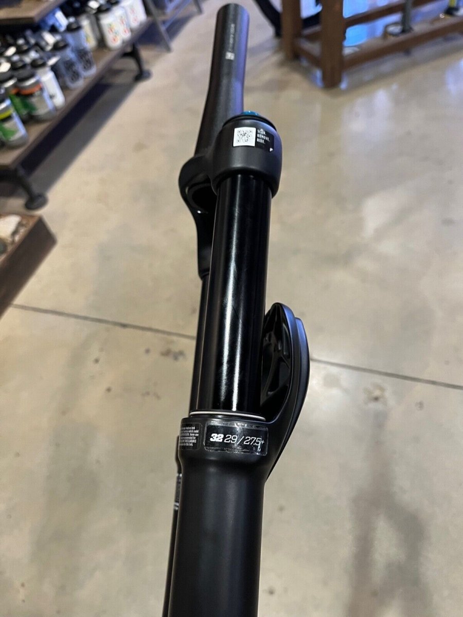 Fox 32 Float Rhythm Grip Suspention Fork - Take Off - Fox Factory