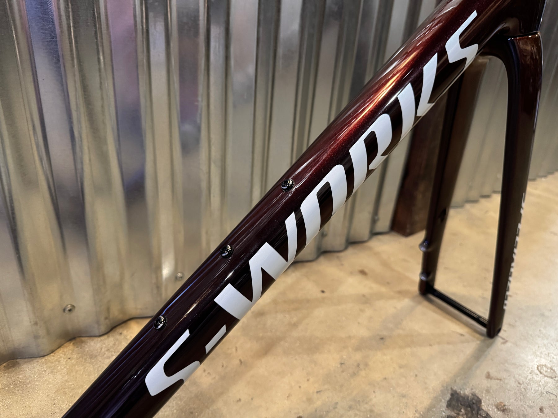 2025 Specialized S-Works Tarmac SL8 Frameset - Gloss Glacial Metallic/Red To Gold Pearl - 54cm