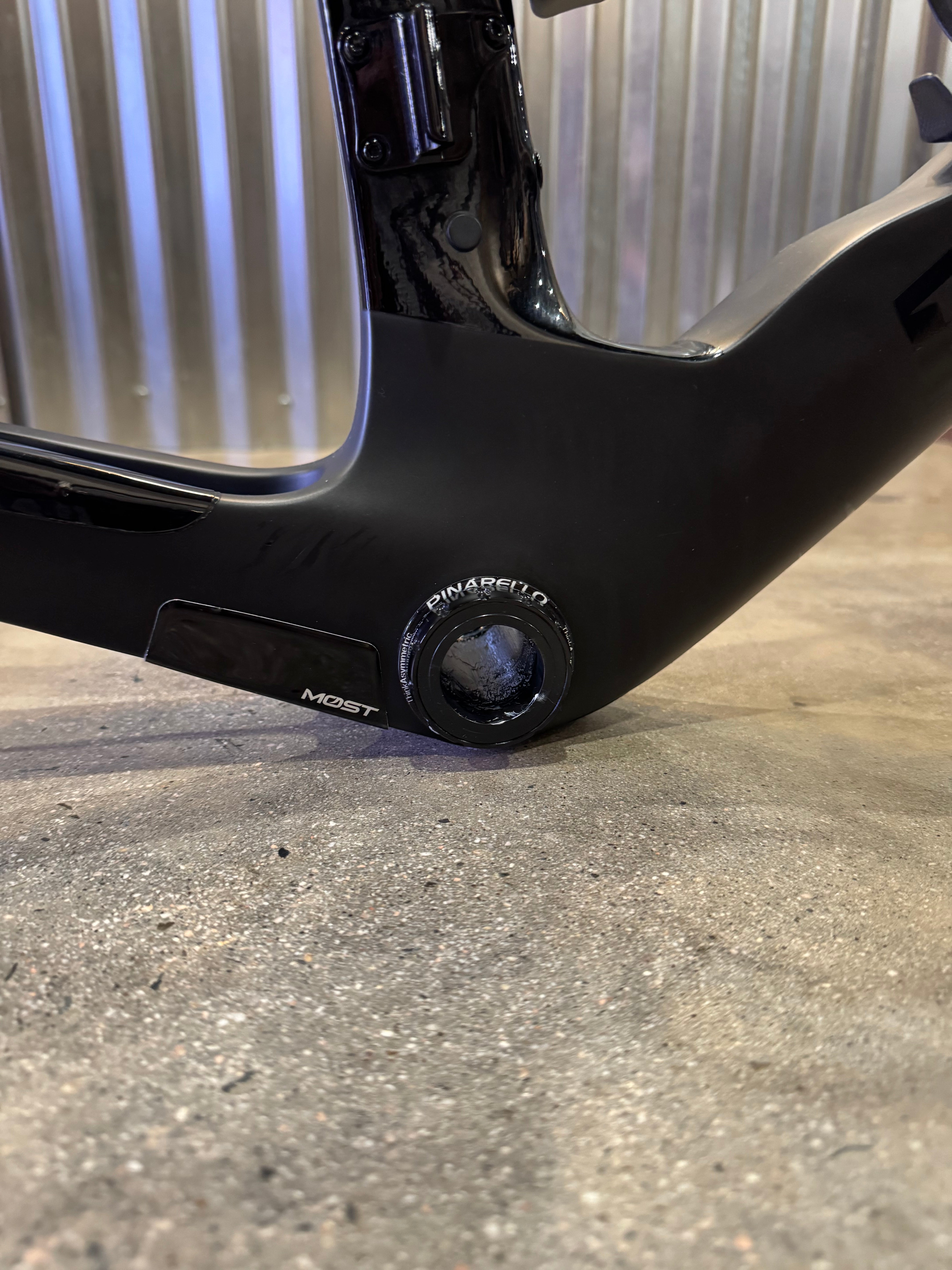 2024 Pinarello Dogma F Disc Frameset - BoB - 56cm