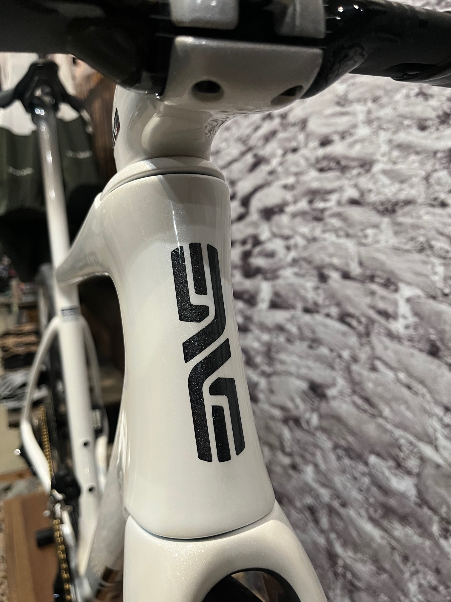 Enve Composites Melee Carbon Disc Road Bike - Full Custom