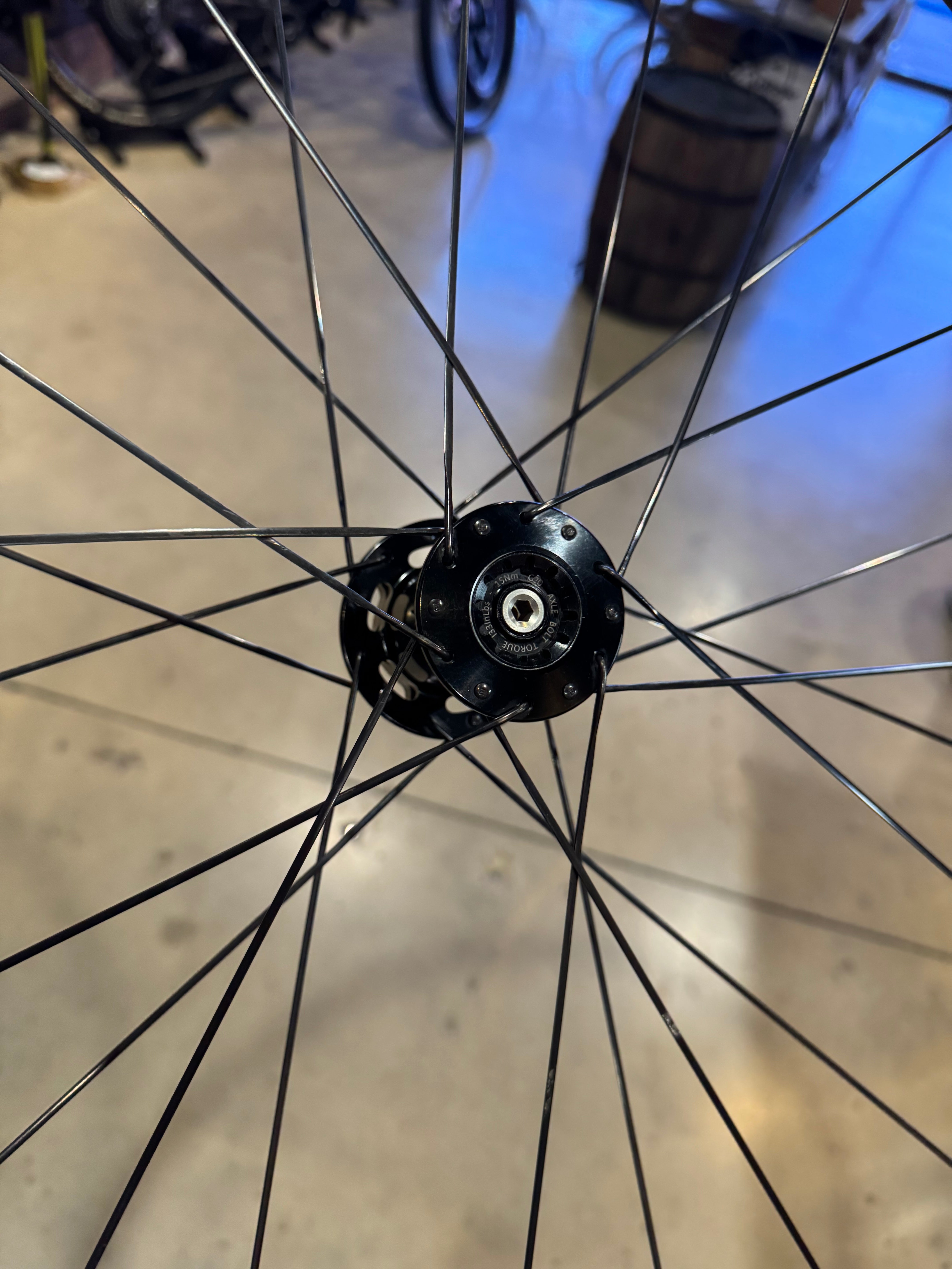 Enve Composites m5 Carbon Wheelset - Lefty / Boost