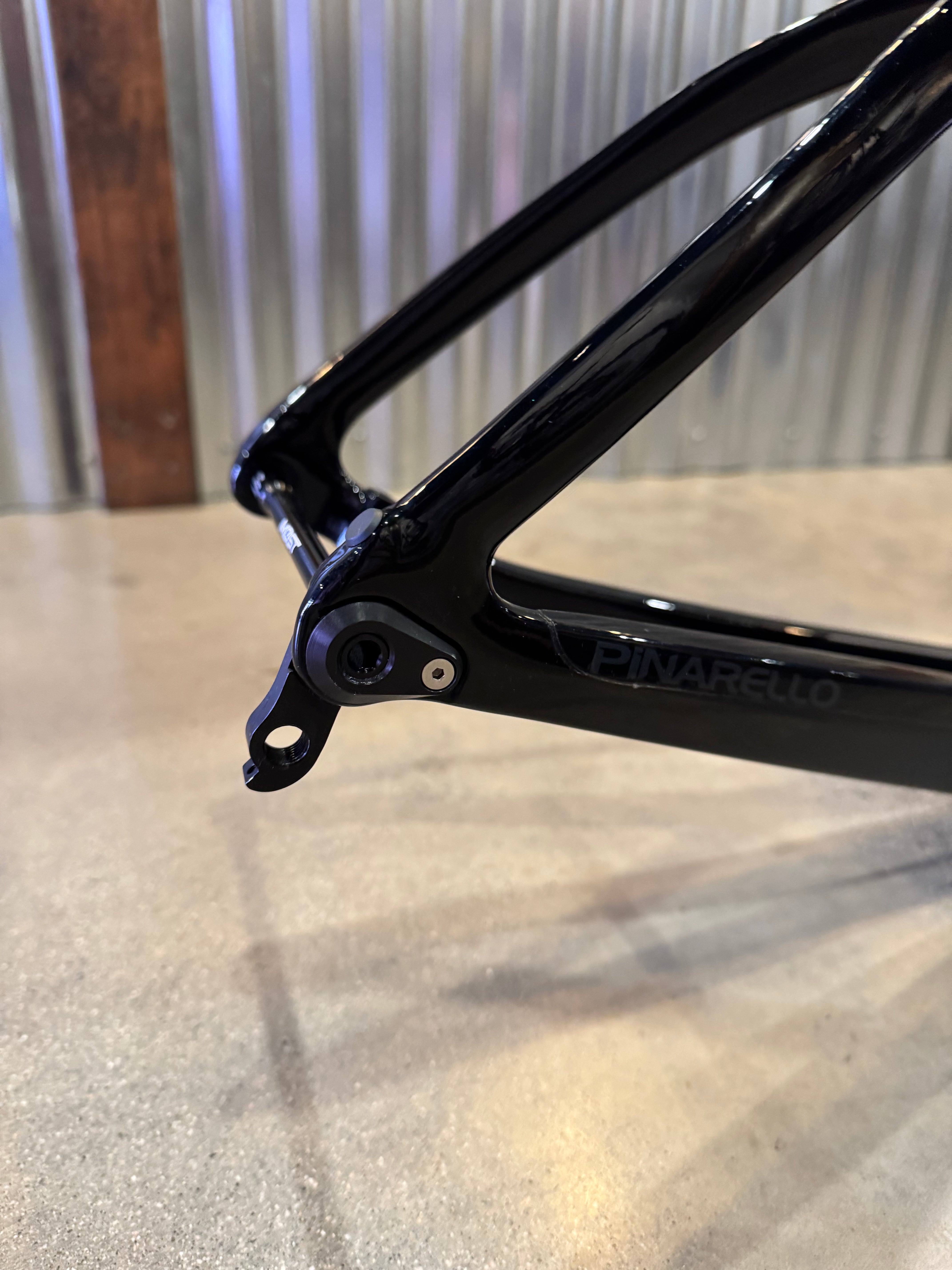 2024 Pinarello Dogma F Disc Frameset - BoB - 56cm