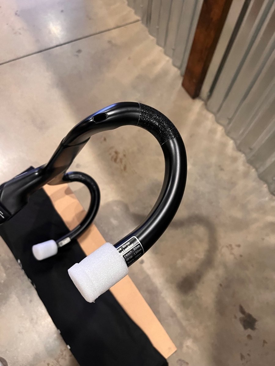 Cannondale / Momo Designs SystemBar R - One Carbon One - Piece Integrated Handlebar - HollowGram