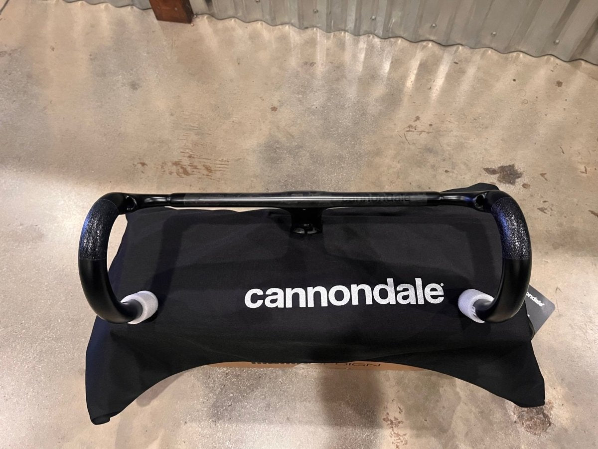 Cannondale / Momo Designs SystemBar R-One Carbon One-Piece Integrated