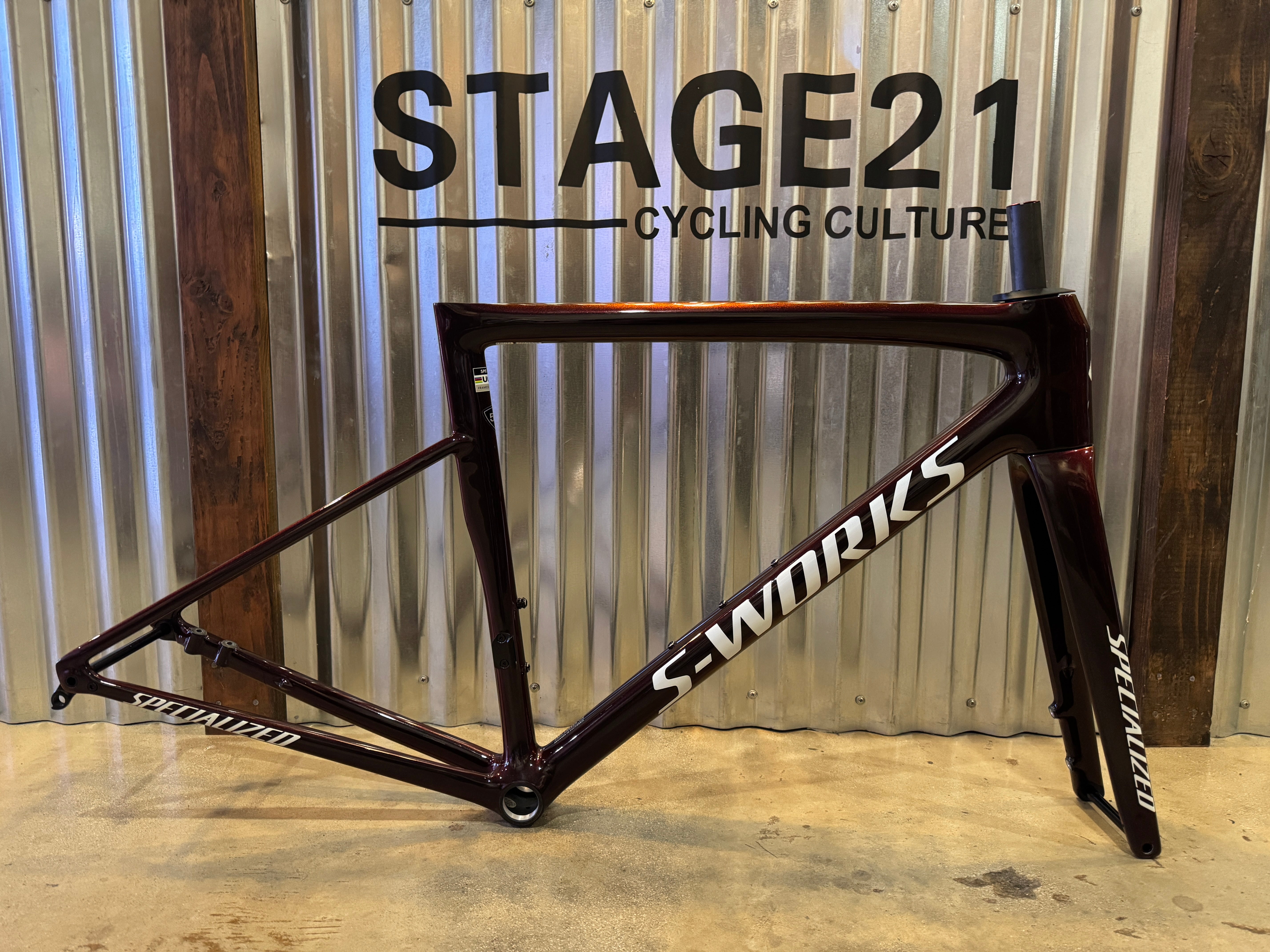 2025 Specialized S-Works Tarmac SL8 Frameset - Gloss Glacial Metallic/Red To Gold Pearl - 54cm