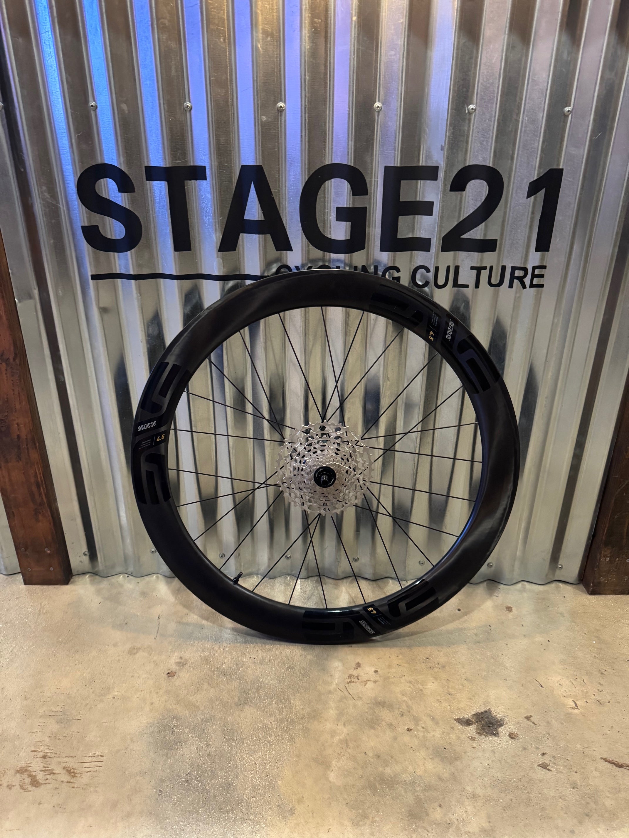 Enve x Classified Powershift Ready Rear SES 4.5 Wheel