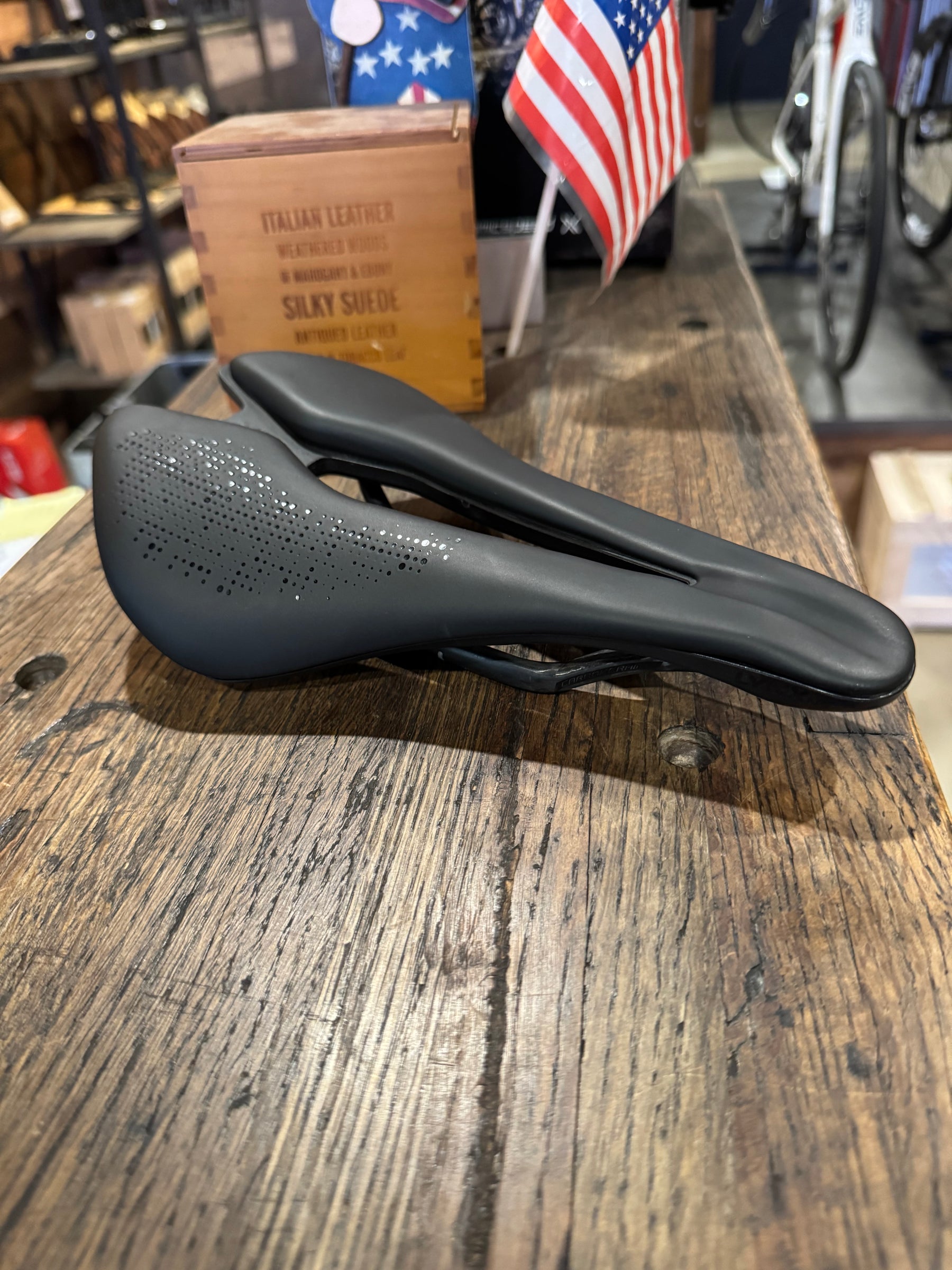 Most Lynx NS Carbon Rail Saddle - 145mm